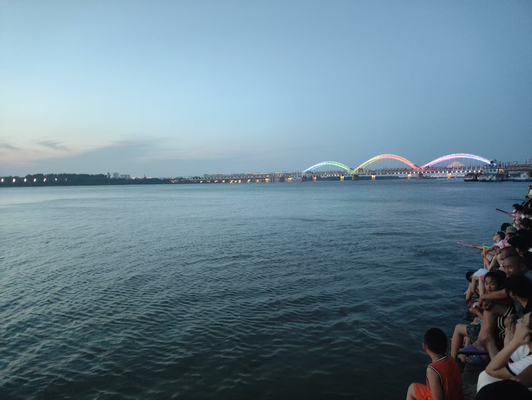 湖